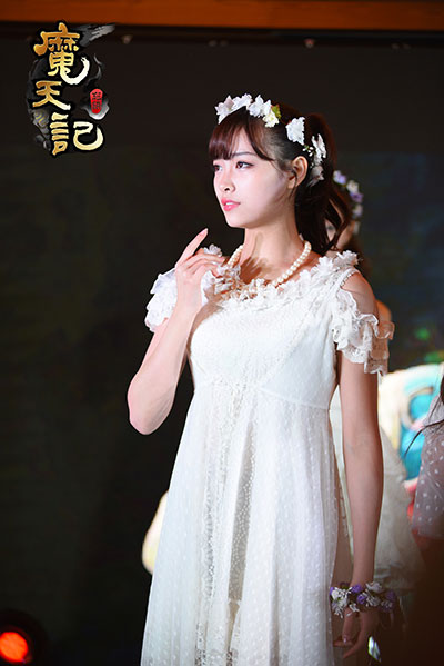 《魔天记》SNH48现身《魔天记》发布会引爆全场